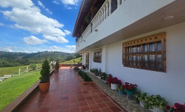 VENTA DE FINCA EN GUARNE VEREDA YOLOMBAL