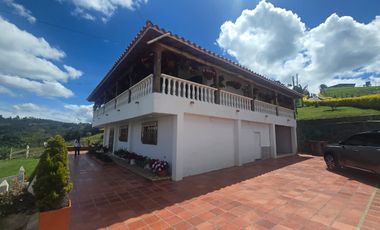 VENTA DE FINCA EN GUARNE VEREDA YOLOMBAL