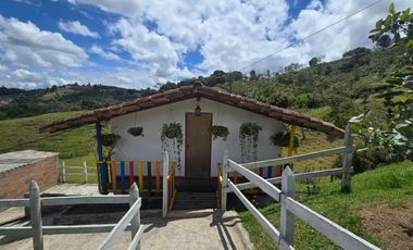 VENTA DE FINCA EN GUARNE VEREDA YOLOMBAL