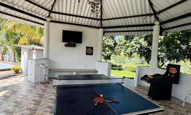 Hermosa Finca-Hotel cerca a  Villavicencio