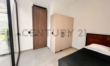 CASA DE UN PISO DE VENTA EN CUMBAYA