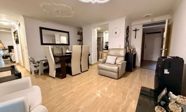 Vendo apto central Av Guabinal moderno y elegante primer piso con patio Bosque Largo