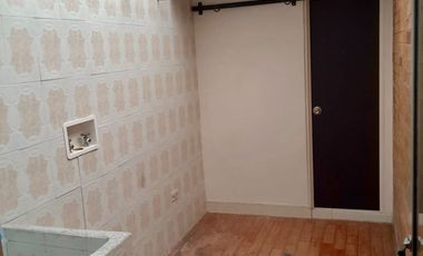 Vendo apto central Av Guabinal moderno y elegante primer piso con patio Bosque Largo