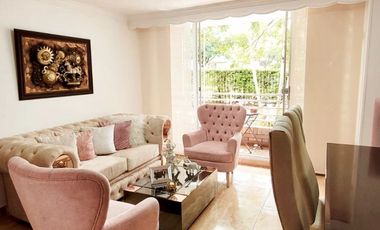 Vendo apto central Av Guabinal moderno y elegante primer piso con patio Bosque Largo