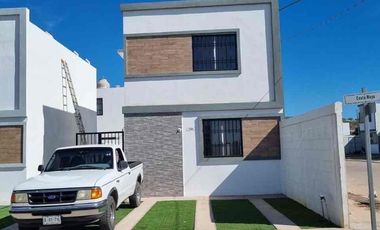 Renta de casa amueblada en zona sur, pegado a la primavera