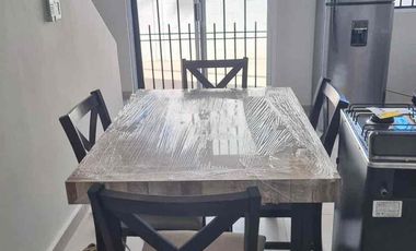 Renta de casa amueblada en zona sur, pegado a la primavera