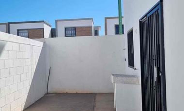 Renta de casa amueblada en zona sur, pegado a la primavera