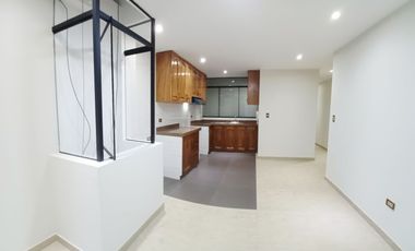 LINDO DEPARTAMENTO DE 2 DORMITORIOS EN TERCER PISO - LA PERLA ALTA