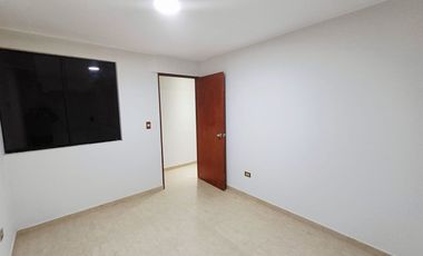 LINDO DEPARTAMENTO DE 2 DORMITORIOS EN TERCER PISO - LA PERLA ALTA