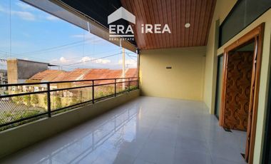 GUEST HOUSE DAN RUANG USAHA DIJUAL DEKAT LUWES PALUR SOLO TIMUR