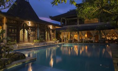 Tanah 24,3 Are Bonus Villa Dijual, di Seminyak Area