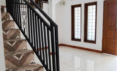 Disewakan Rumah 2 lantai Siap Huni di Pondok Kelapa Jakarta Timur
