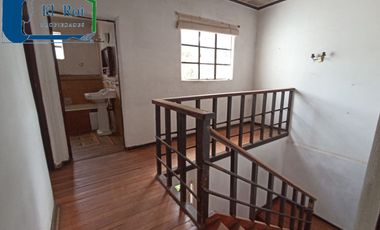 AMPLIA CASA CERRO JUAN DE DIOS