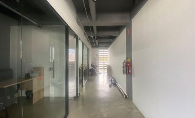 Oficina en arriendo en Ditaires, Itagüí
