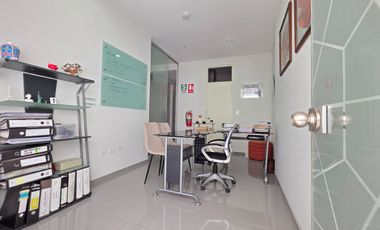 ALQUILER CASA OFICINA ALTURA DE MONTERRICO SUR Y MORRO SOLAR EN SURCO