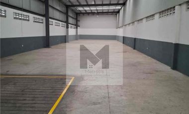 Bodega en renta al poniente de Mérida