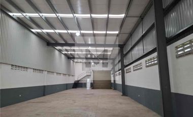 Bodega en renta al poniente de Mérida