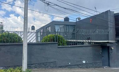 ESTUPENDA OFICINA COMERCIAL CERCA DE SATÉLITE Y BOULEVARES!!!!