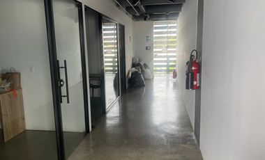 Oficina en arriendo en La Esmeralda, Itagüí