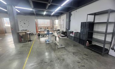 Oficina en arriendo en La Esmeralda, Itagüí