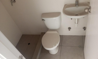 En venta exclusivo departamento en el 7mo piso + estacionamiento en Urb. Lima Polo and Hunt Club, Surco.