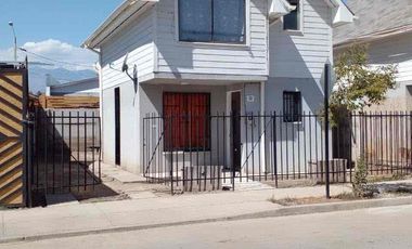 CALLE LARGA - ARRIENDO CASA