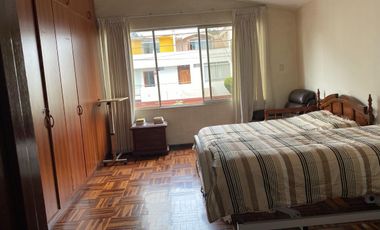 Higuereta - Casa con 2 Jardines, 4 Dorm. 2 Cocheras