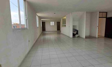 Edificio cerca de 11 sur