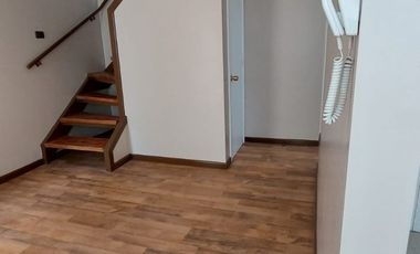 REBAJADA Se vende casa en Valparaiso, 2 dormitorios 1 escritorio, 1 baño, Valor $ 74.000.000