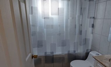 REBAJADA Se vende casa en Valparaiso, 2 dormitorios 1 escritorio, 1 baño, Valor $ 74.000.000