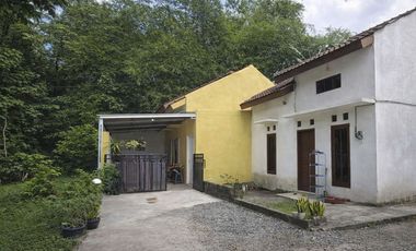 DIJUAL RUMAH CANTIK POJOK – TEGALTIRTO BERBAH SLEMAN