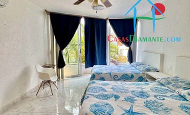 Casa en venta con terraza, vista al mar y salida a la alberca