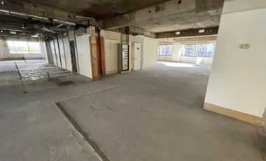 ARRIENDO Oficina en Obra gruesa de 789,93 m2, Metro El Golf