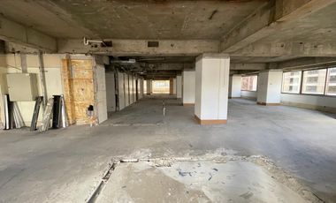 ARRIENDO Oficina en Obra gruesa de 789,93 m2, Metro El Golf