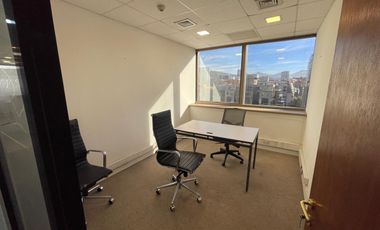ARRIENDO Oficina habilitada de 414,92 m2, Metro El Golf
