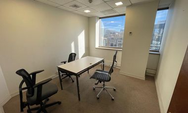ARRIENDO Oficina habilitada de 414,92 m2, Metro El Golf