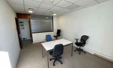 ARRIENDO Oficina habilitada de 414,92 m2, Metro El Golf