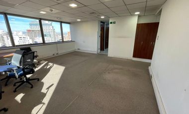 ARRIENDO Oficina habilitada de 414,92 m2, Metro El Golf