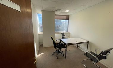ARRIENDO Oficina habilitada de 414,92 m2, Metro El Golf