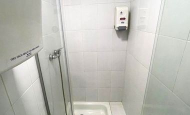 ARRIENDO Oficina habilitada de 414,92 m2, Metro El Golf