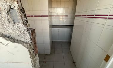 ARRIENDO Oficina en Obra gruesa de 345,86 m2, Metro El Golf