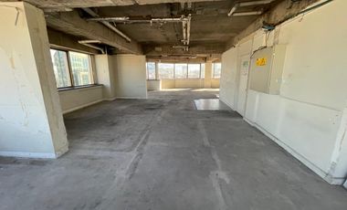 ARRIENDO Oficina en Obra gruesa de 345,86 m2, Metro El Golf