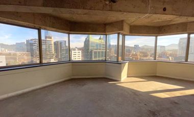 ARRIENDO Oficina en Obra gruesa de 345,86 m2, Metro El Golf