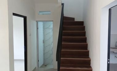 Hunian Mewah Rasa Villa dengan Private Pool di Depok!