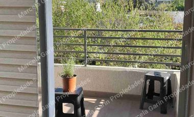 Arriendo departamento amoblado con estacionamiento en la Reina