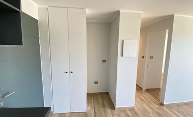 Moderno departamento en arriendo con dos dormitorios un baño estacionamiento y bodega