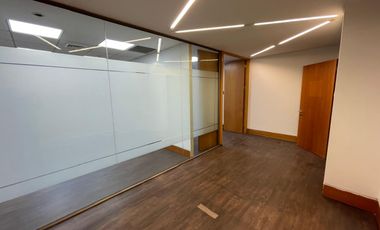 ARRIENDO Oficina habilitada de 3789,93 m2, Metro El Golf