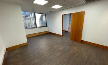 ARRIENDO Oficina habilitada de 3789,93 m2, Metro El Golf