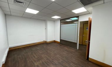 ARRIENDO Oficina habilitada de 3789,93 m2, Metro El Golf