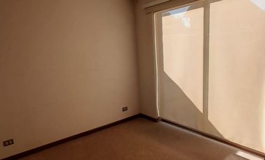 Arriendo de casa en condominio, 3D, 3B, Estacionamiento, Sector Hacienda Las Cruces